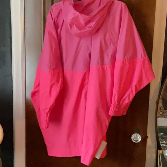 Nike rain coat - Picture 4 of 4